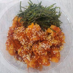 ไก่ ไก่ทอด ซอสเกาหลีเป็นกับข้าว