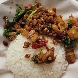ข้าวกะเพราหมูสับกากหมู