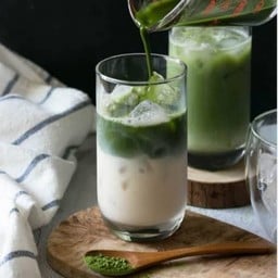 มัทฉะลาเต้Matcha Latte