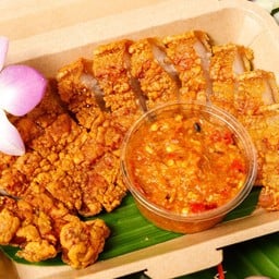 หมูสามชั้นทอดน้ำปลา+แจ่วปลาร้าพริกสด