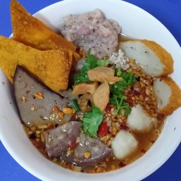 ก๋วยเตี๋ยวโบราณทวีวัฒนาหมูบะช่อ