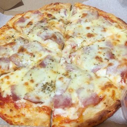 พิซซ่าหน้าแฮมชีสขนาดกลาง8นิ้ว 4ชิ้น