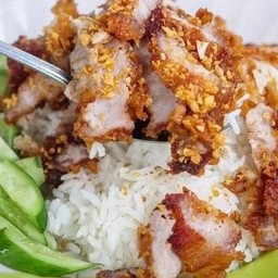 ข้าวหมูทอดติดมัน