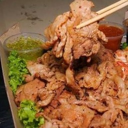 ย่างเนยย่างให้ ออม ออม หมูกระทะ