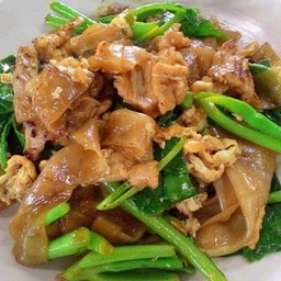 ผัดซีอิ๊ว หมู