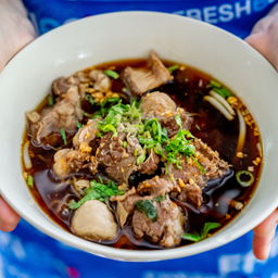 ก๋วยเตี๋ยวเนื้อรวม