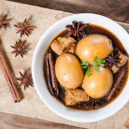 ไข่พะโล้