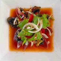 ยำไข่เยี่ยวม้า