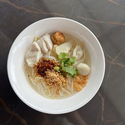 ก๋วยเตี๋ยวปลา & ข้าวต้มปลาเก๋า ร้านโปรด