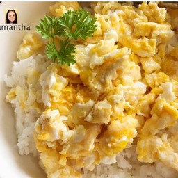 ข้าวไข่ขยี้