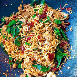 มาม่าหมูสับ