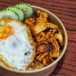 อกไก่ ทอดกระเทียม