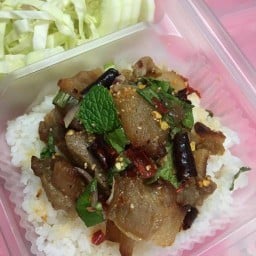 ข้าวกล่อง"อินดี้" ซอยเพชรบุรี12/1