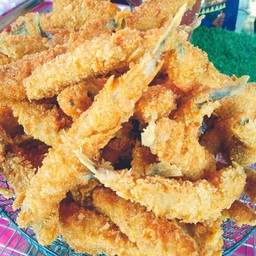 ลุงหนวด ปลาไข่ทอด