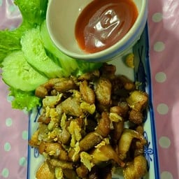 น้องดีน่าอาหารตามสั่ง แม่สาย