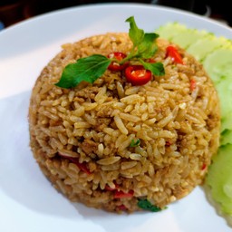 กะเพราคลุกข้าว