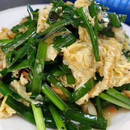 กุยช่ายผักไข่