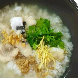 ข้าวต้ม ปลาดอลลี่