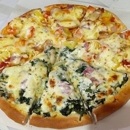 พิซซ่าหน้าผักโขม+ฮาวายเอี้ยนขนาด8นิ้ว 6ชิ้น