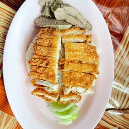 ร้านข้าวมันไก่ดิไอดอล ลุงกับป้า