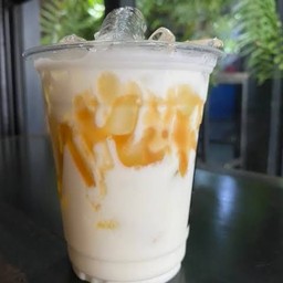 Caramel Milk lced (นมสดคาราเมล)