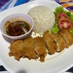ข้าวยำไก่แซ่บ