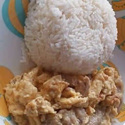ข้าวไข่คนหมูนุ่ม เบคอน