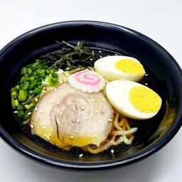 Himitsu Shoyu ramen set