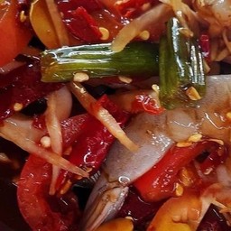 ร้านส้มตำ ยำเด็ด ครัวคุณแหม่ม