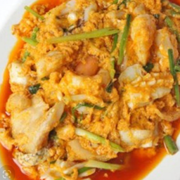 ผัดผงกะหรี่รวมมิตร(หมูกุ้งหมึก)