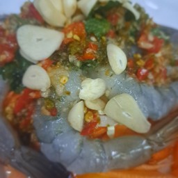 กุ้งแช่น้ำปลา