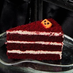 Red Red  Cake เค้กเรดเรด