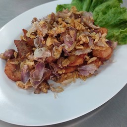 หมูคลุกฝุ่น (หมูทอดกระเทียม)