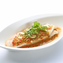 ปลาดอรี่นึ่งซอสพริกมะนาว
