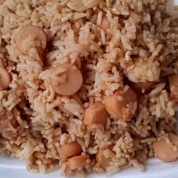 ข้าวผัดใส้กรอกไก่