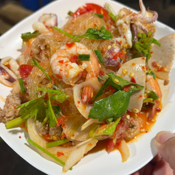 ยำวุ้นเส้นรวมมิตร