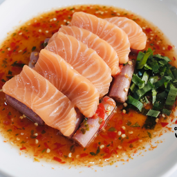 ยำแซลม่อน