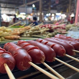 ไส้กรอกแดงรมควัน