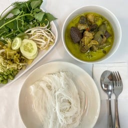 บ้านขนมจีน ก๋วยจั๊บ แกงป่าต้นตำหรับวัดบางแขม นครปฐม