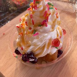 ไอติมทอดวิปครีม