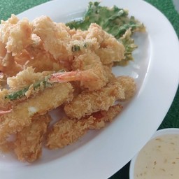 ผักชุบแป้งทอด