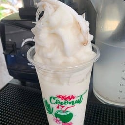 มะพร้าวปั่นนมสด by Mumoo