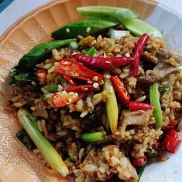 ข้าวผัดต้มยำ