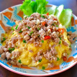 รวมกระเพรา หมีปรุง สูตรเด็ด