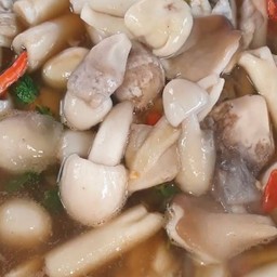 แกงเห็ดระโงก ปลาแดกนัวส์