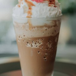 คาราเมลมัคคิอาโต้เย็น