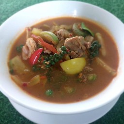 แกงป่าไก่บ้าน