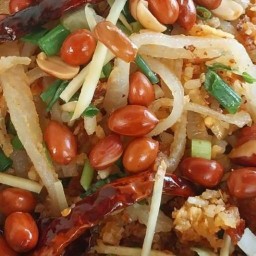 วรรณยำแหนมสดเจียงฮาย ตลาดบางแคภิรมย์