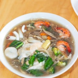 ก๋วยเตี๋ยวราดหน้า