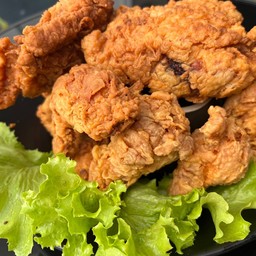 ครัวไก่กรอบ x กรีกโยเกิร์ต บ้านสันไร่